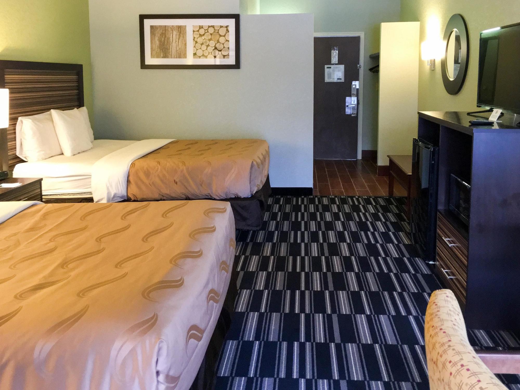 Quality Inn North Yellow Tavern Extérieur photo