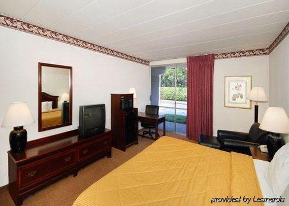Quality Inn North Yellow Tavern Chambre photo