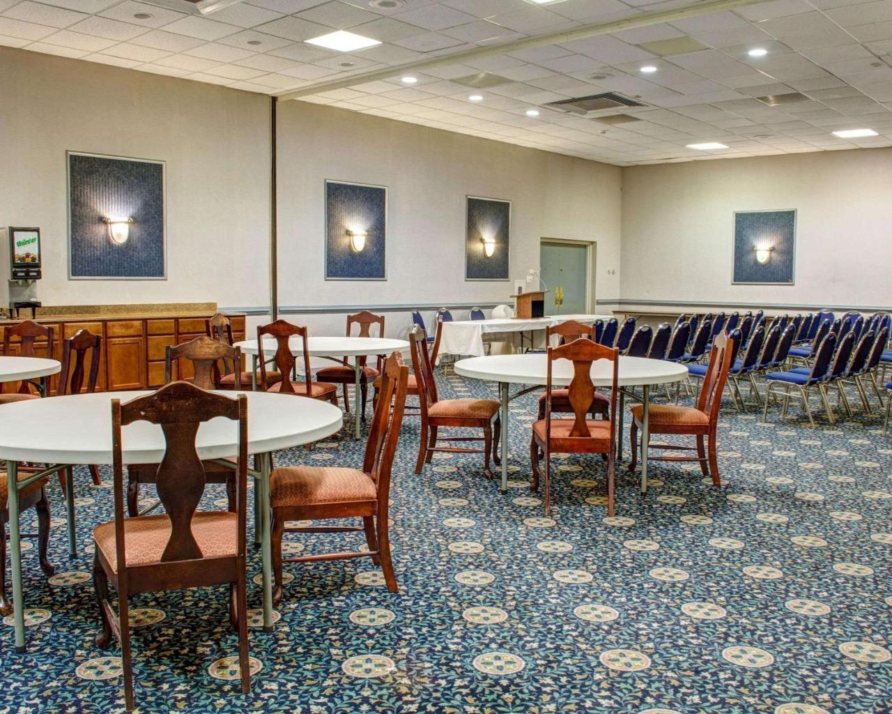 Quality Inn North Yellow Tavern Extérieur photo