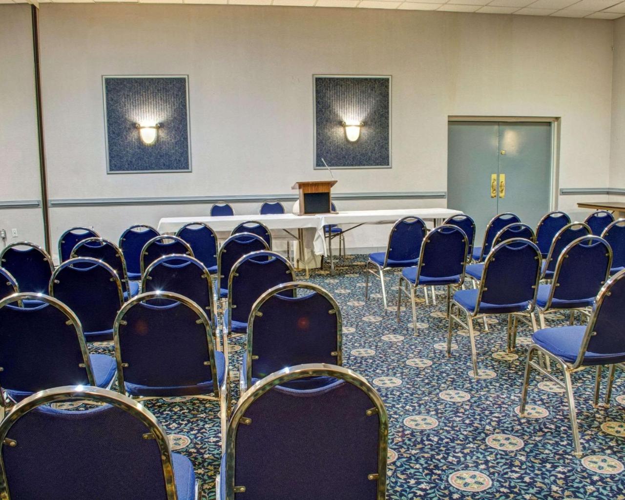 Quality Inn North Yellow Tavern Extérieur photo